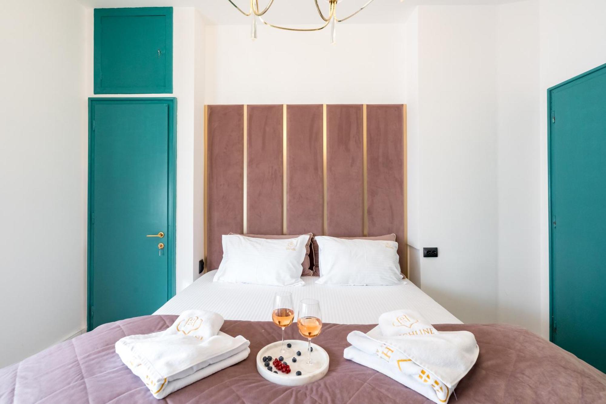 Highline Downtown Residences 6 Persons Family Apartment Bucureşti Ngoại thất bức ảnh
