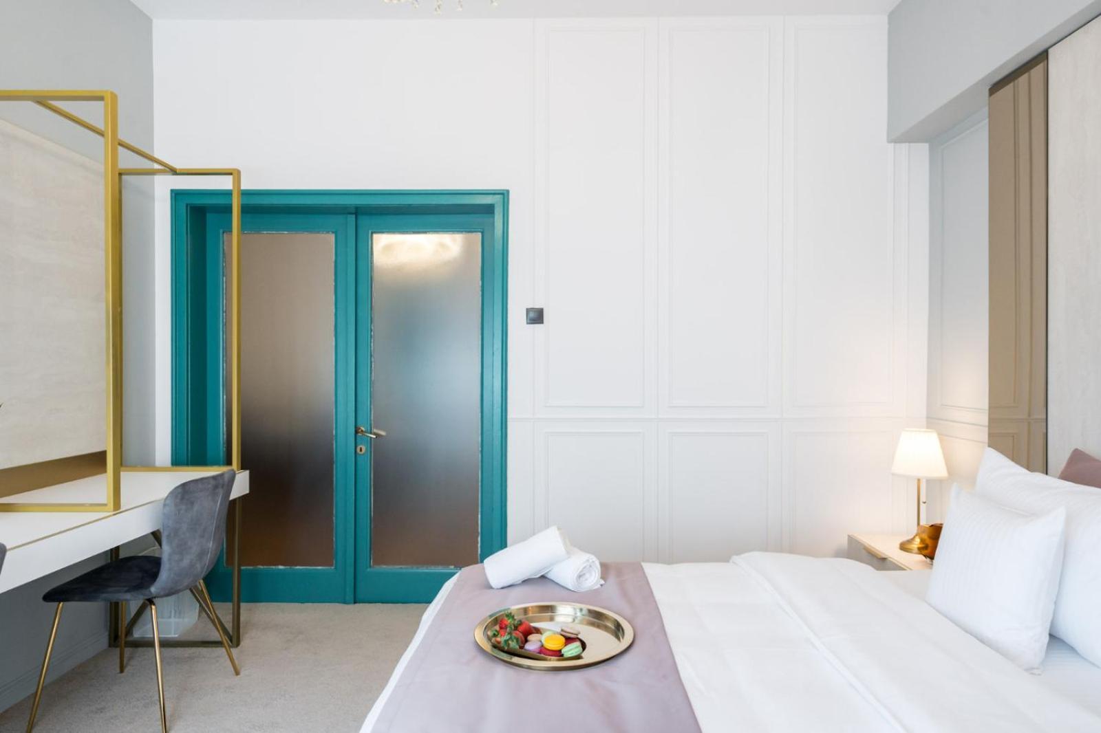 Highline Downtown Residences 6 Persons Family Apartment Bucureşti Ngoại thất bức ảnh