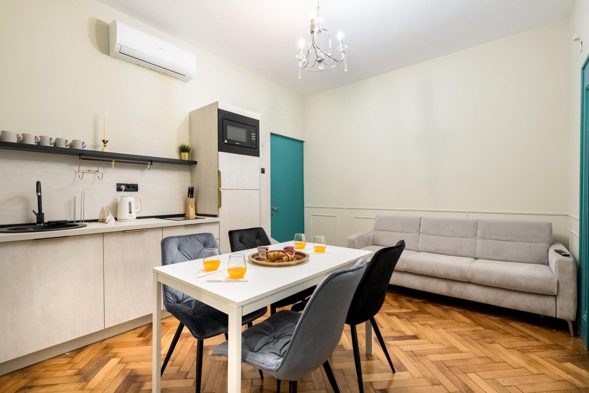 Highline Downtown Residences 6 Persons Family Apartment Bucureşti Ngoại thất bức ảnh