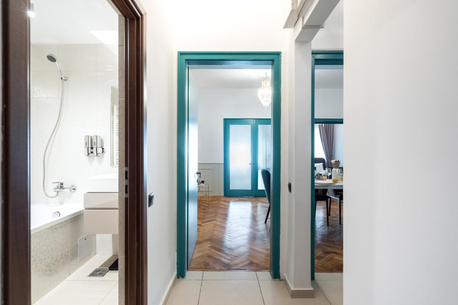 Highline Downtown Residences 6 Persons Family Apartment Bucureşti Ngoại thất bức ảnh