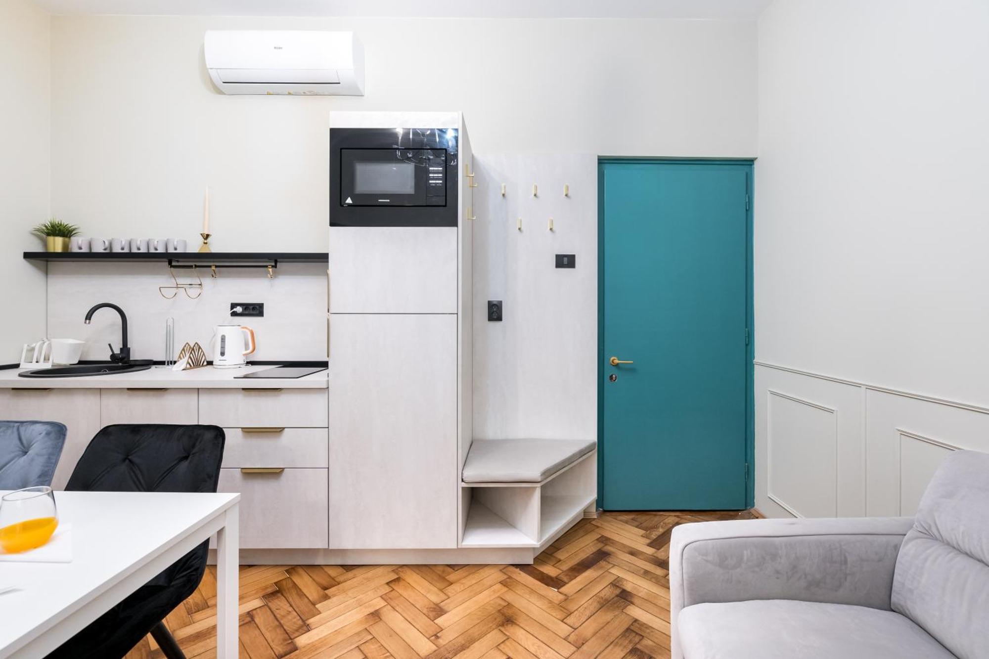 Highline Downtown Residences 6 Persons Family Apartment Bucureşti Ngoại thất bức ảnh